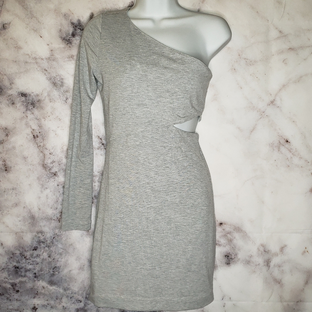 BCBGENERATION one sleeve bodycon dress